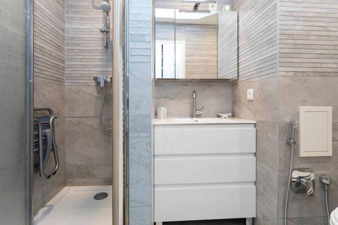 Le Cosy Avec Piscine, Balcon Et Parking Apartment Trouville-sur-Mer Luaran gambar
