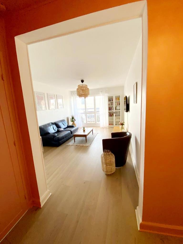 Le Cosy Avec Piscine, Balcon Et Parking Apartment Trouville-sur-Mer Luaran gambar