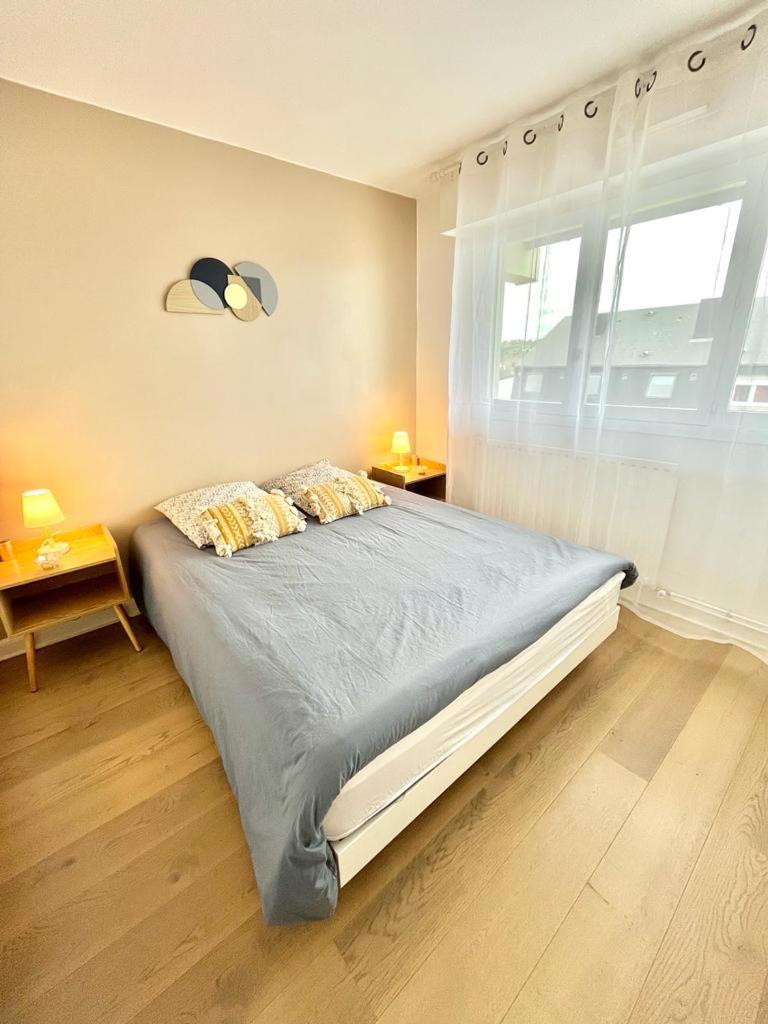 Le Cosy Avec Piscine, Balcon Et Parking Apartment Trouville-sur-Mer Luaran gambar